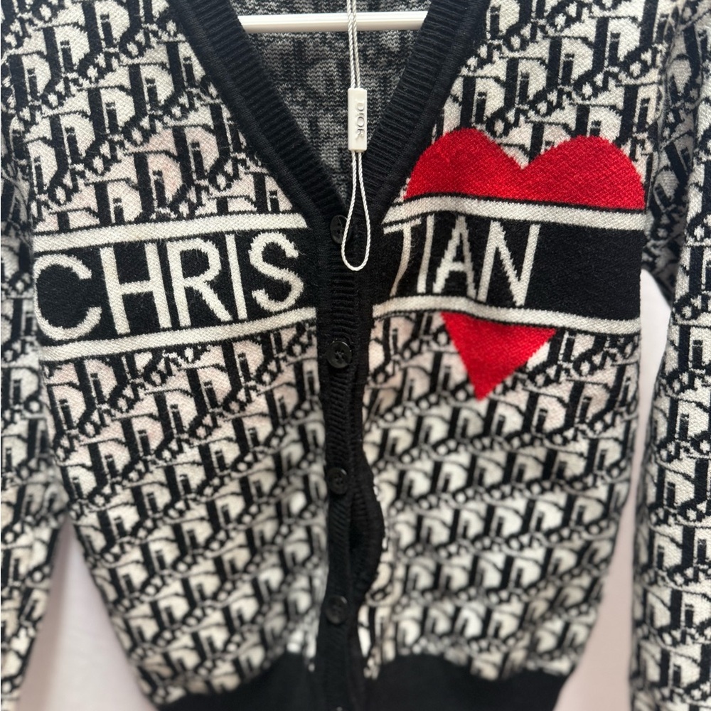 Little Girls Dior Patterned Cardigan with Red Heart ♥️ - Picture 4 of 4